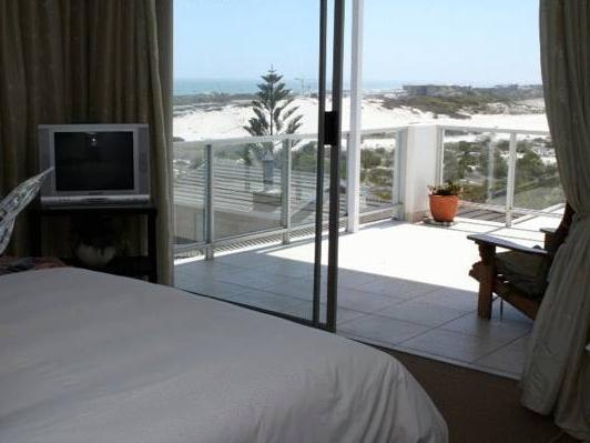 Bloubergstrand Sunset Guest house